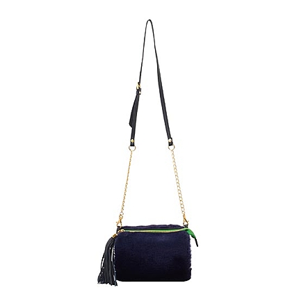 今シーズンの注目株☆２WAY筒型もこもこファーバッグ