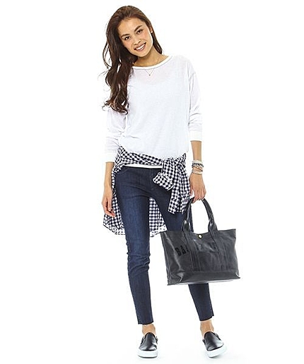 裾カットデニムパンツ