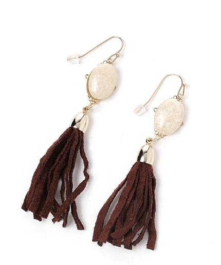 【再入荷】フリンジストーンピアス