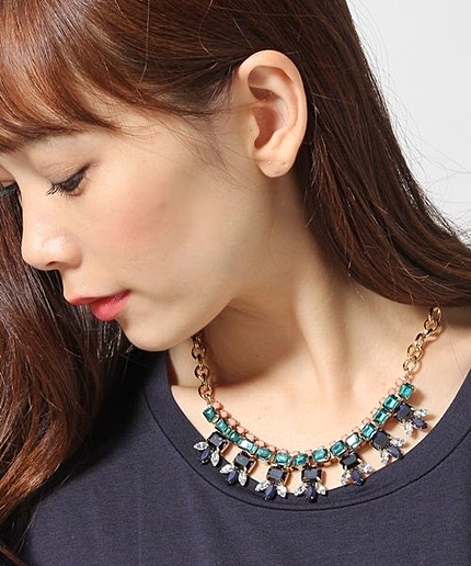 ビジューBOXチェーンネックレス