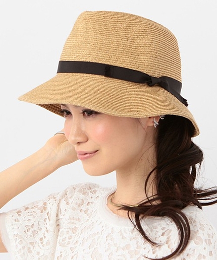 UAB ペーパーマニッシュ　ハット† ¶