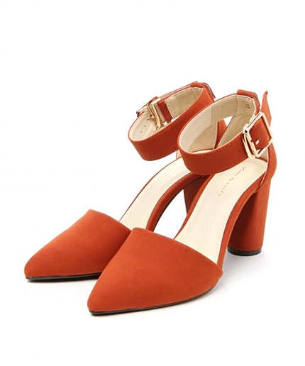 セパレートパンプス