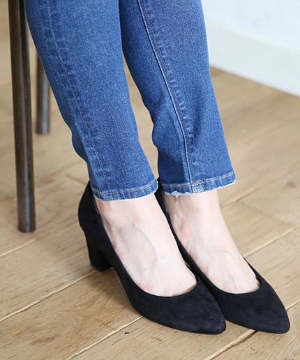 チャンキーヒールパンプス