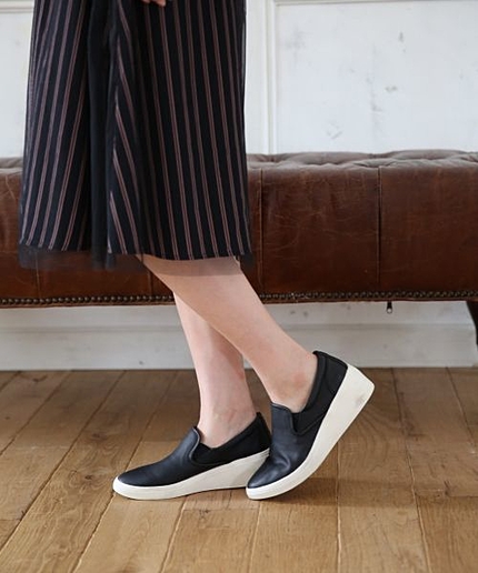 ウエッジソールスリッポン