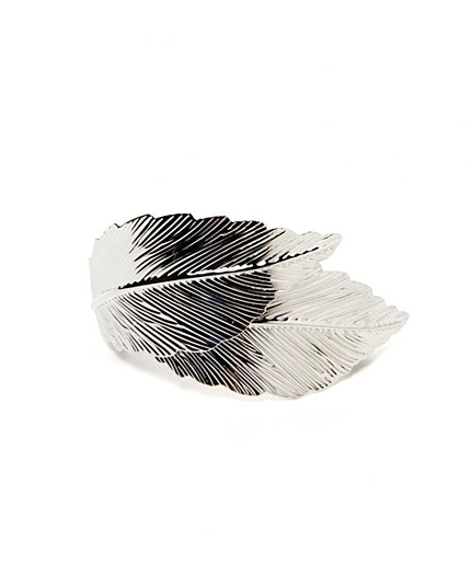 リーフモチーフバレッタ