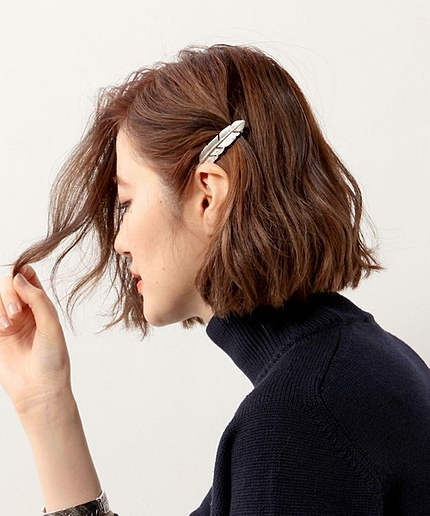 UBBT フェザー バレッタ