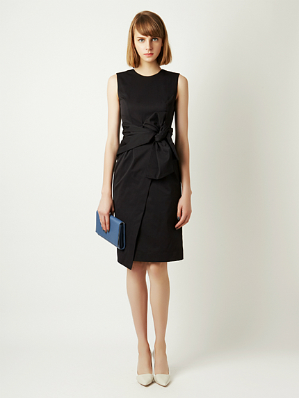 フォルムリボンワンピース