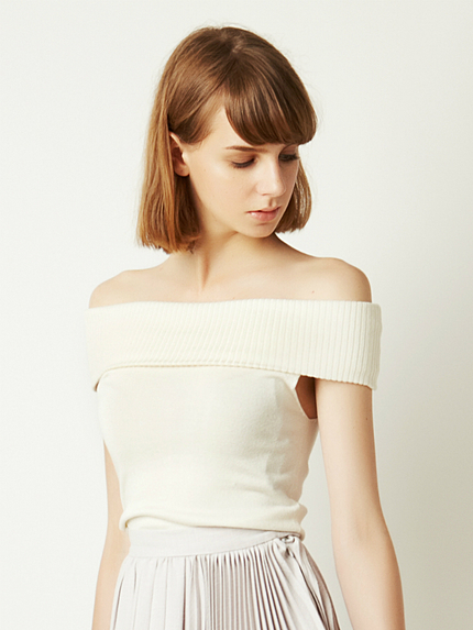 Wideオフショルニットプルオーバー