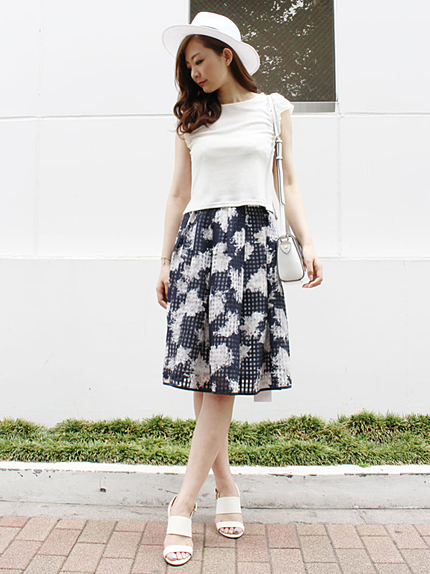 【DUO】 シアーチェックフラワースカート