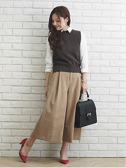 シャツ付ノースリニット