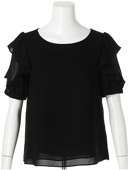 ラッフルブラウス