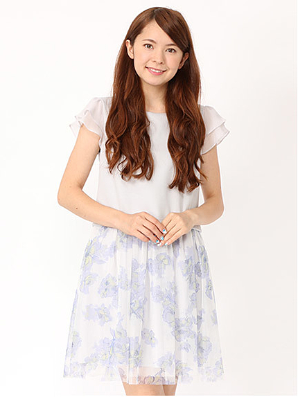 チュールフラワープリントドッキングワンピース
