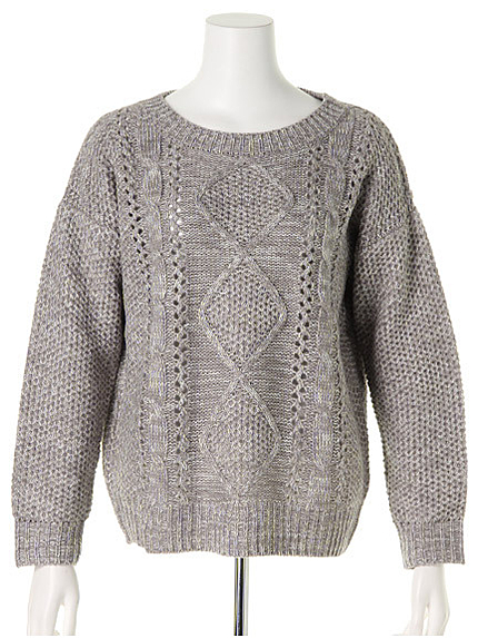 透かし柄アランニット