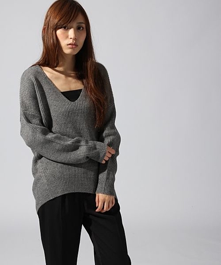 【新色追加!WEB限定先行予約】5GアゼコクーンVネックプルオーバー