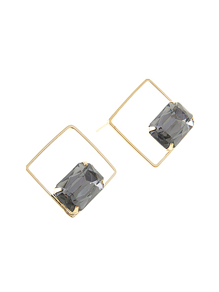 スクエアラインビジューピアス