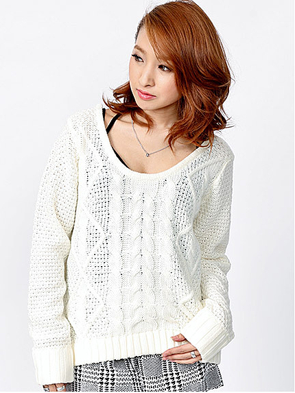 14.AW　ケーブルニット