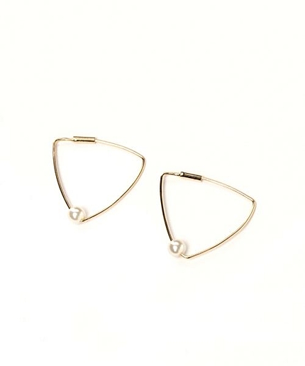 パールラインフープピアス