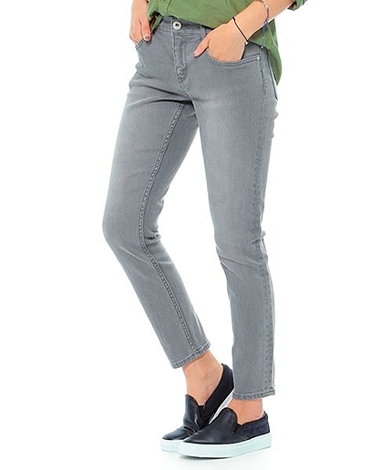 【VERY11月号掲載】シガレットスキニーデニム２