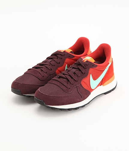 【NIKE】Wインターナショナリストスニーカー