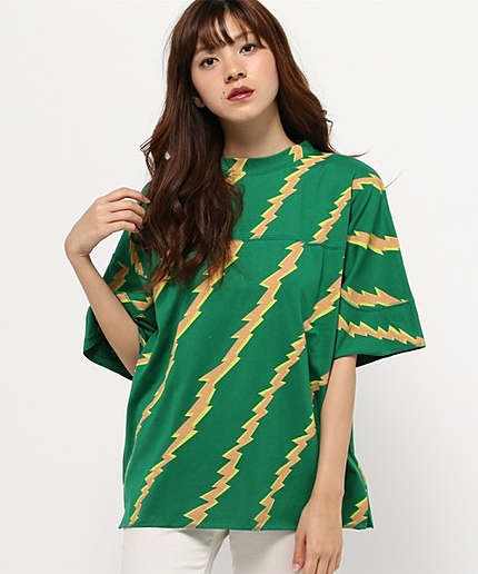 KEEPITUNREALカットソー