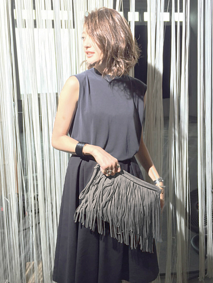 フェイクスウェードフリンジクラッチ