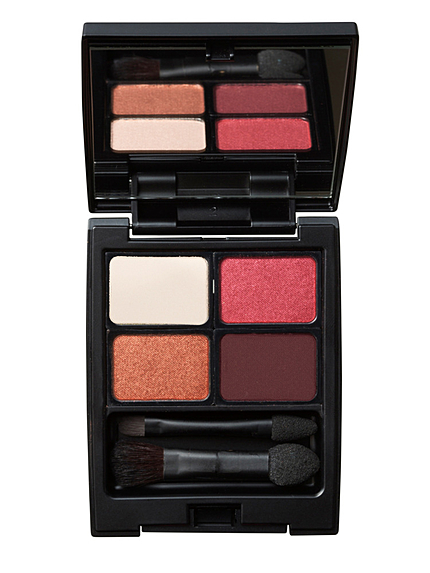 DECORATED EYES GARNET BOUQUET