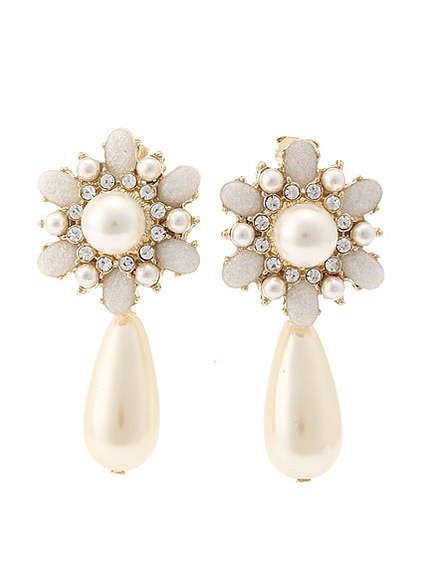 アンティークフラワーピアス