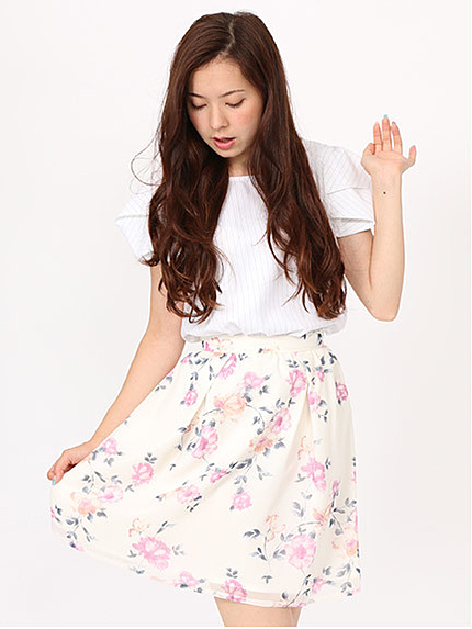 オーガンジー風フラワープリントスカート