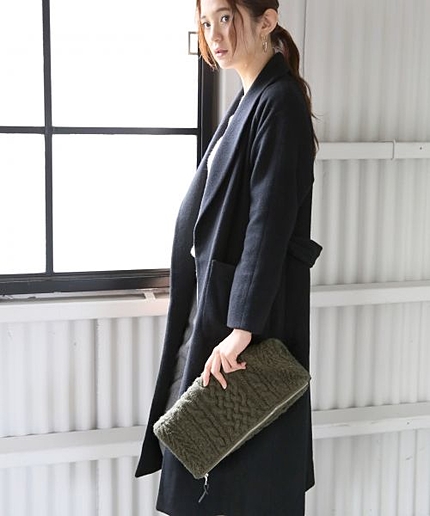 ニットクラッチ