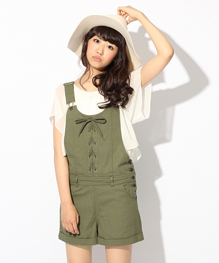 ★1枚でオシャ見え★アミアゲサロペットショートパンツ