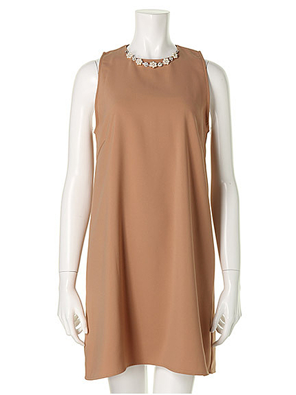 ビジュー付きノースリワンピース