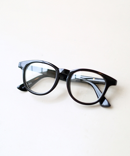 ウェリントン型眼鏡