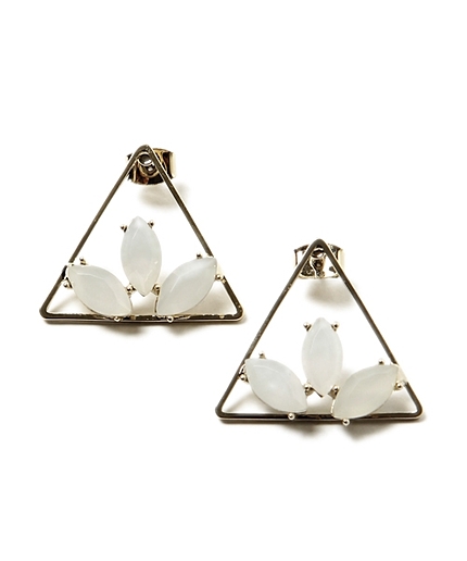 ビジューピアス