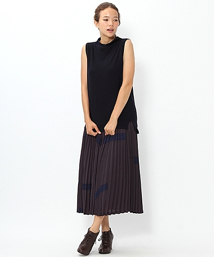 ジオメプリーツスカート