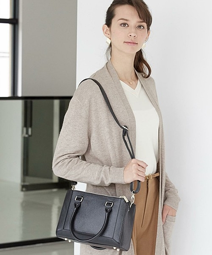 CR 2WAY スクエア ポシェット