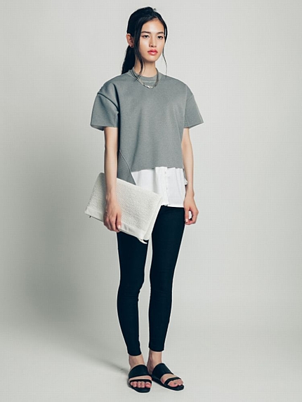 ブラウスレイヤーTシャツ