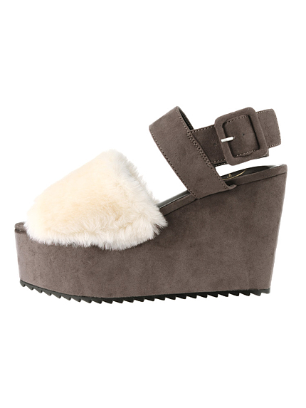 Fur厚底サンダル