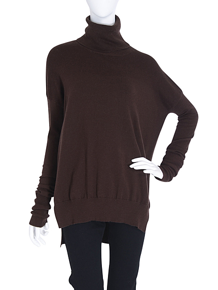 タートルサイドスリットニットプルオーバー