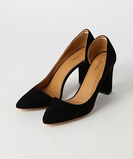 <CHEMBUR(チェンバー)>スエード アーモンドトゥー パンプス