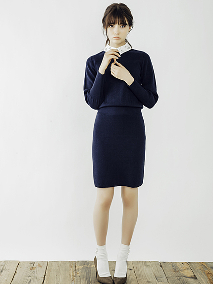 【W】襟ビジューニットタイトワンピース