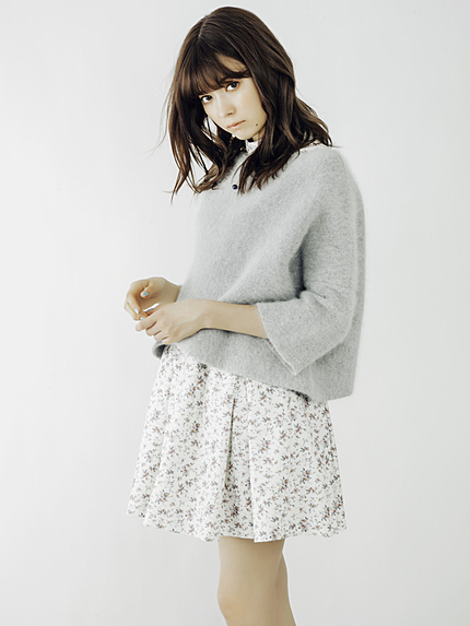 【W】ふんわりアンゴラトップス