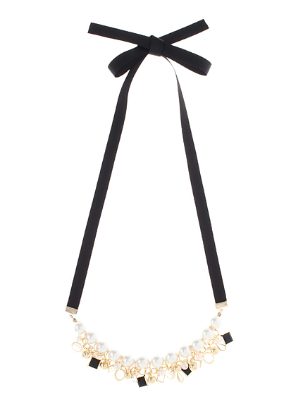 ビジューリボンネックレス