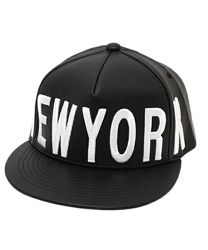 WEGO/NEWYORKビッグロゴベースボールキャップ