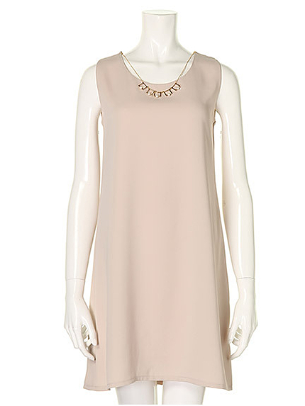 ネックモチーフサックワンピース