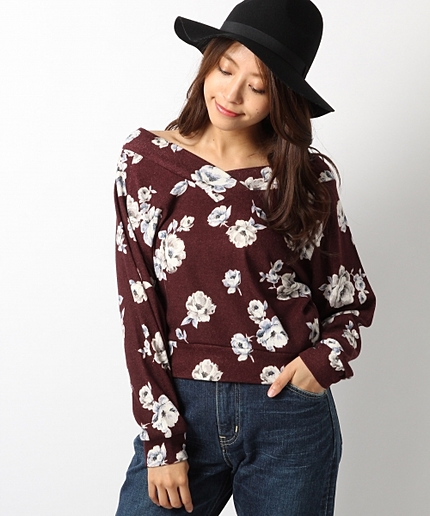 クラシックフラワーオフショルプルオーバー