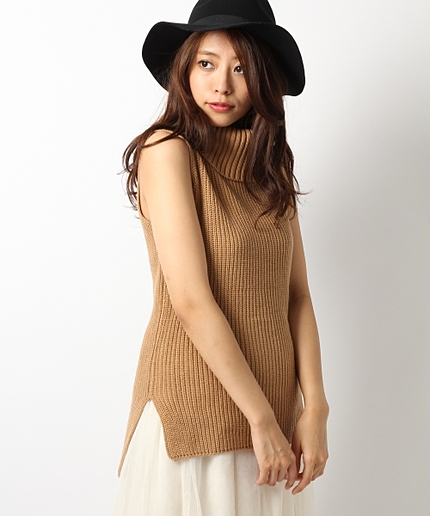 オフタートルノースリニット