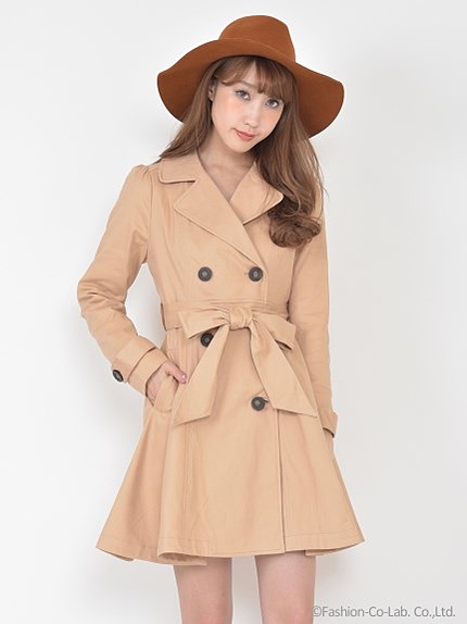 フレアトレンチコート