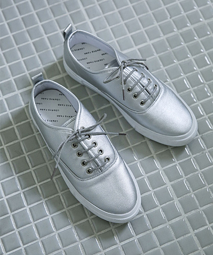 スタンダードＦＬスニーカー