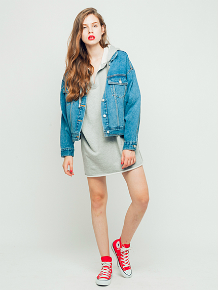 Vネックパーカーワンピース