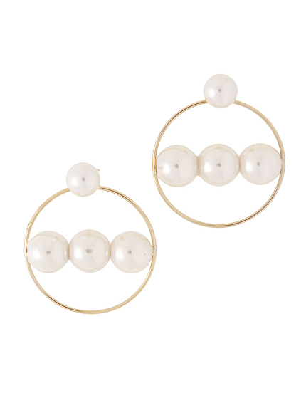 スリーパールピアス